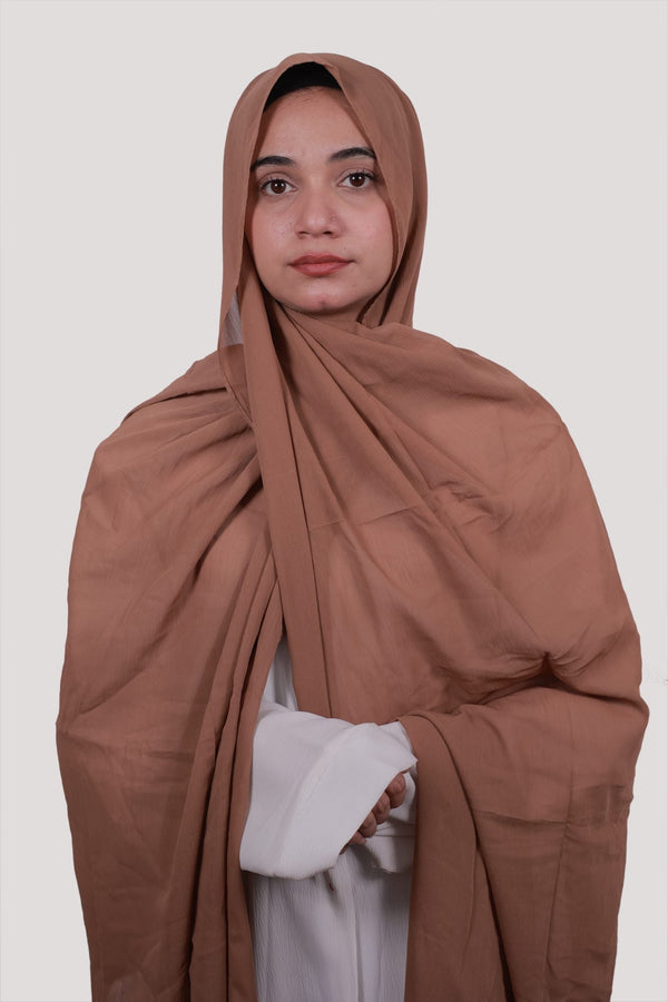 Sarazi Refined Ripple crinkle chiffon hijab in Caramel
