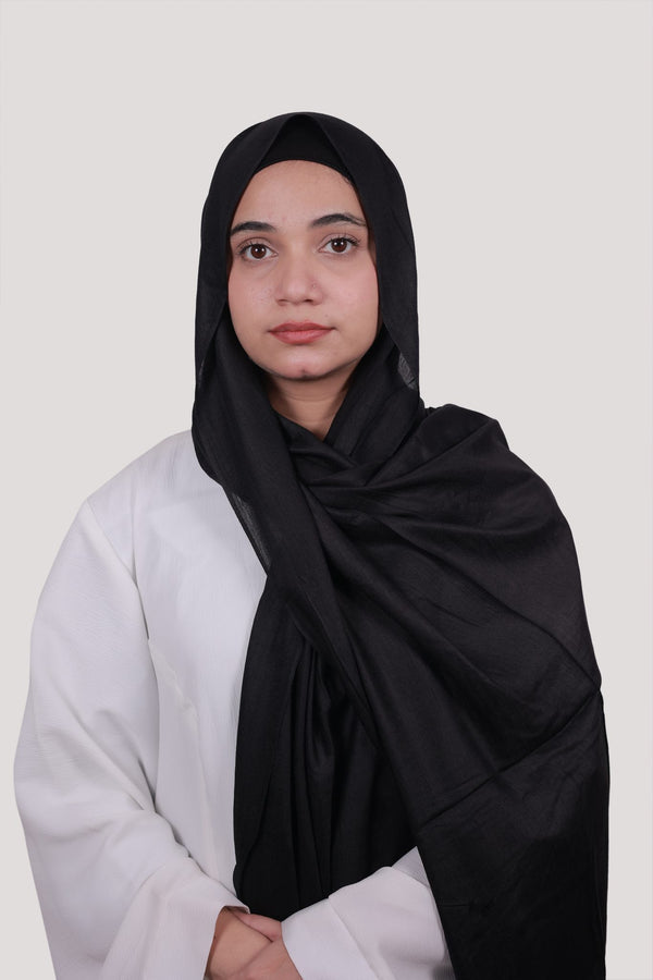 Sarazi Luxe Flow modal hijab in Black